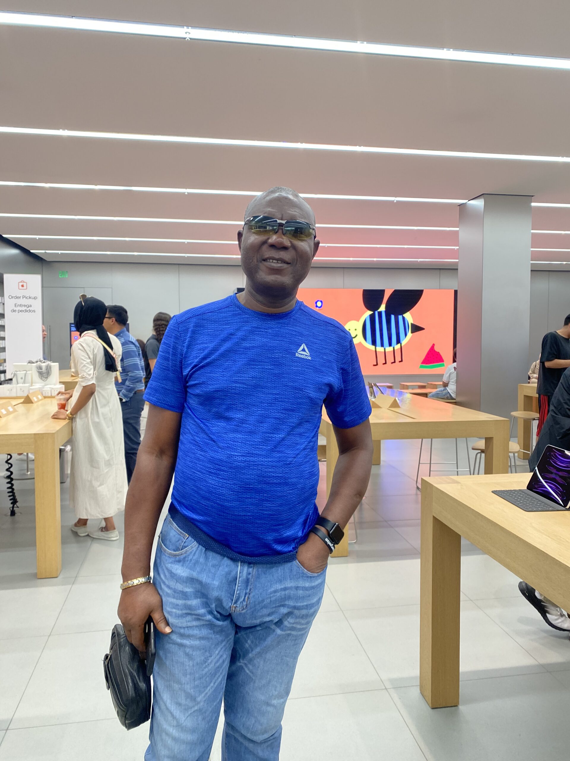 Dr Joseph Deji-Folutile